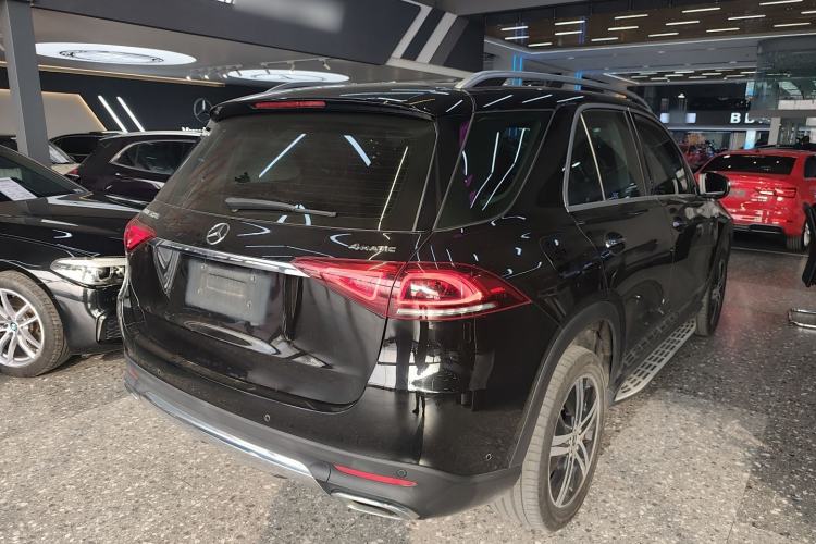 Used Mercedes-Benz GLE 2020 GLE 350 4MATIC Dynamic Edition Exterior 5