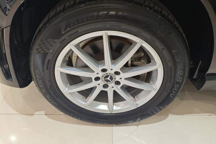 Used Mercedes-Benz GLE 2020 GLE 350 4MATIC Fashion Model Exterior 7