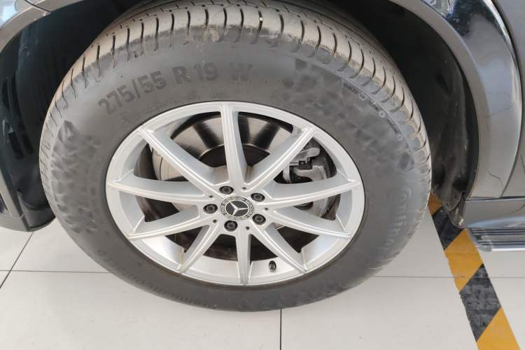 Used Mercedes-Benz GLE 2020 GLE 350 4MATIC Fashion Model Exterior 7