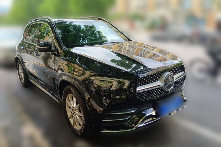 Used Mercedes-Benz GLE 2020 Restyled GLE 350 4MATIC Fashion Edition Front Right 45 Deg