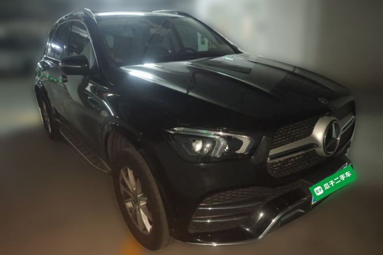 Used Mercedes-Benz GLE 2020 Restyled GLE 350 4MATIC Fashion Edition Front Right 45 Deg