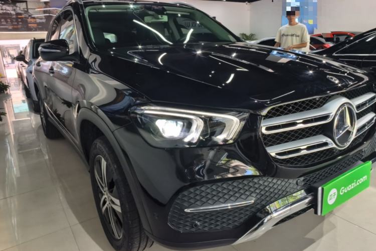 Used Mercedes-Benz GLE 2020 GLE 350 4MATIC Dynamic Edition Front Right 45 Deg