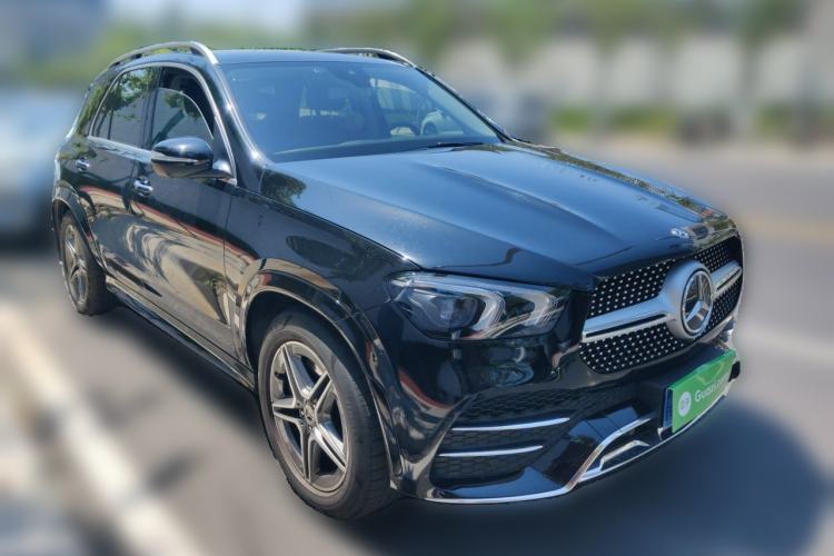 Used Mercedes-Benz GLE 2020 Restyled GLE 450 4MATIC Dynamic Edition Front Right 45 Deg