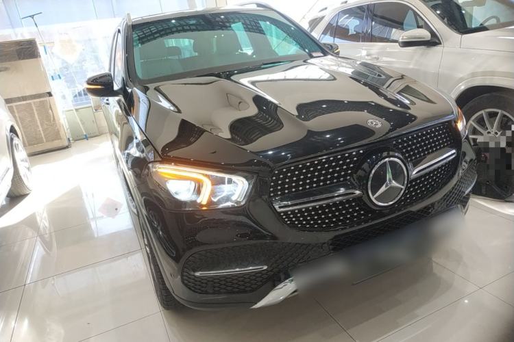 Used Mercedes-Benz GLE 2020 GLE 350 4MATIC Dynamic Edition Front Right 45 Deg