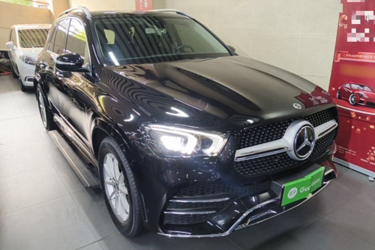 Used Mercedes-Benz GLE 2020 Restyled GLE 350 4MATIC Fashion Edition Special Version Front Right 45 Deg
