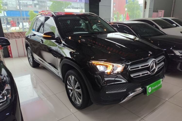 Used Mercedes-Benz GLE 2020 GLE 350 4MATIC Dynamic Edition Special Version Front Right 45 Deg