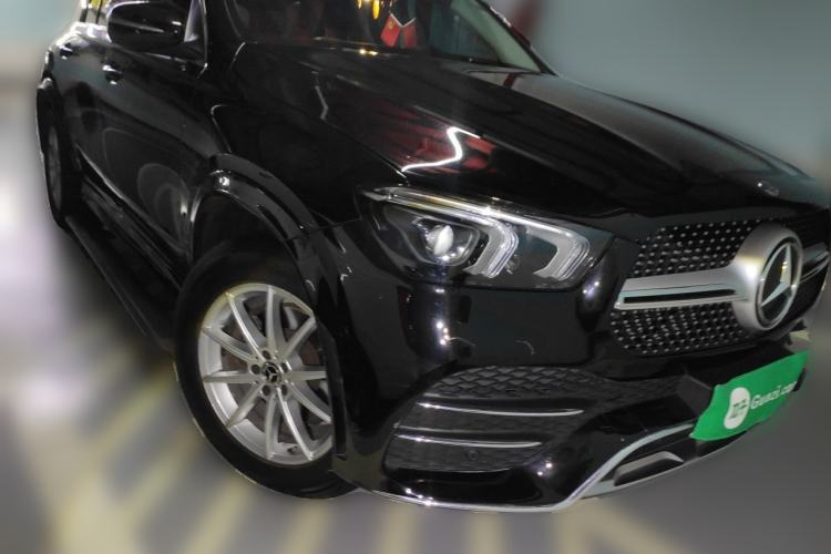 Used Mercedes-Benz GLE 2020 GLE 350 4MATIC Fashion Model Front Right 45 Deg
