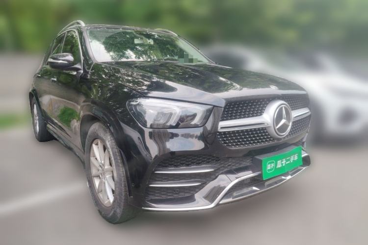 Used Mercedes-Benz GLE 2020 GLE 350 4MATIC Fashion Model Front Right 45 Deg