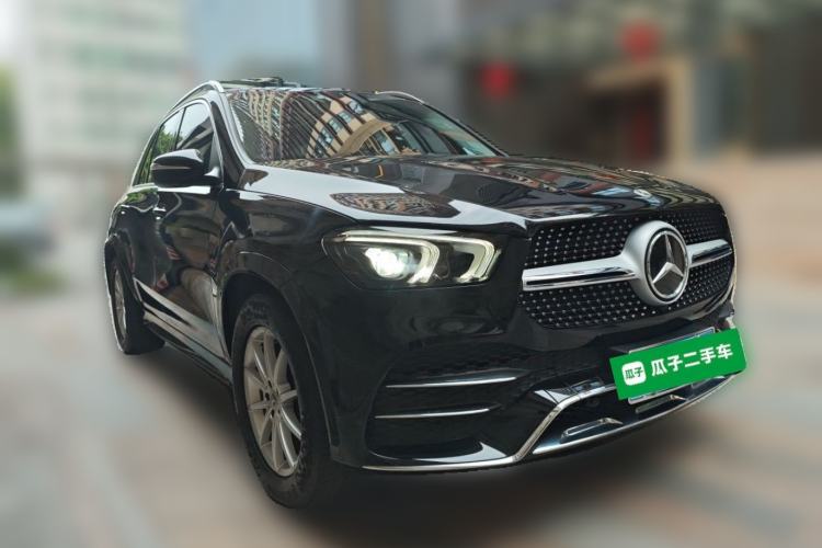 Used Mercedes-Benz GLE 2020 Restyled GLE 350 4MATIC Fashion Edition Front Right 45 Deg