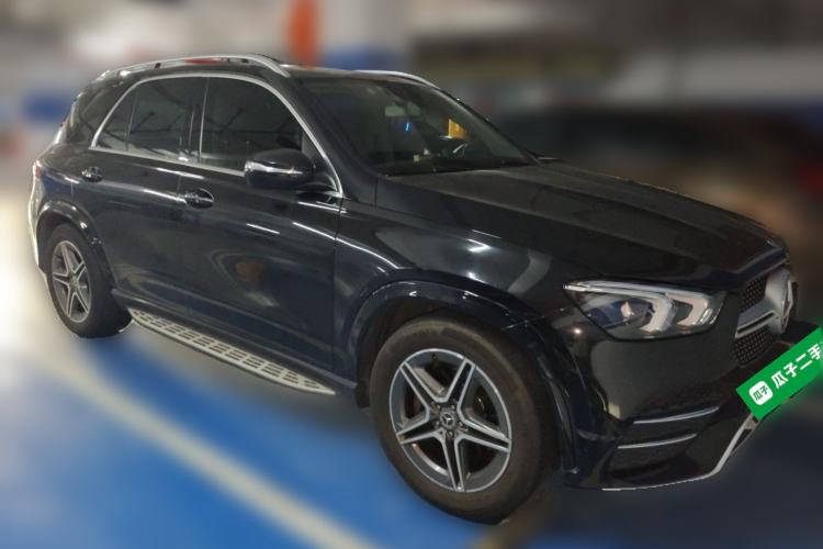 Used Mercedes-Benz GLE 2020 Restyled GLE 350 4MATIC Fashion Edition Front Right 45 Deg