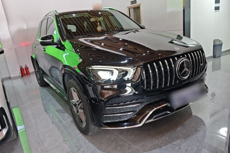 Used Mercedes-Benz GLE 2020 Restyled GLE 450 4MATIC Luxury Edition Front Right 45 Deg