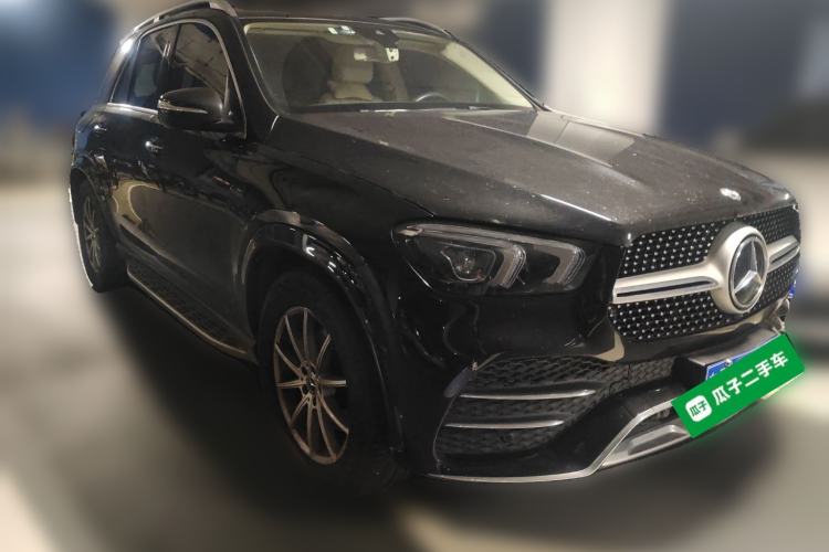 Used Mercedes-Benz GLE 2020 GLE 350 4MATIC Fashion Model Front Right 45 Deg