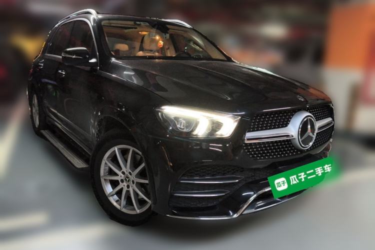 Used Mercedes-Benz GLE 2020 Restyled GLE 350 4MATIC Fashion Edition Front Right 45 Deg