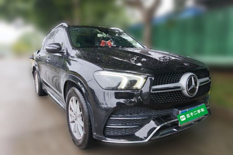 Used Mercedes-Benz GLE 2020 GLE 350 4MATIC Fashion Model Front Right 45 Deg
