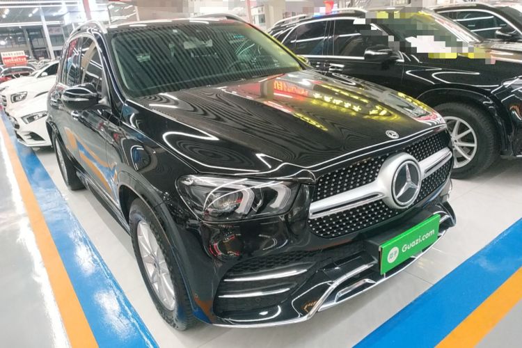 Used Mercedes-Benz GLE 2020 Restyled GLE 350 4MATIC Fashion Edition Front Right 45 Deg