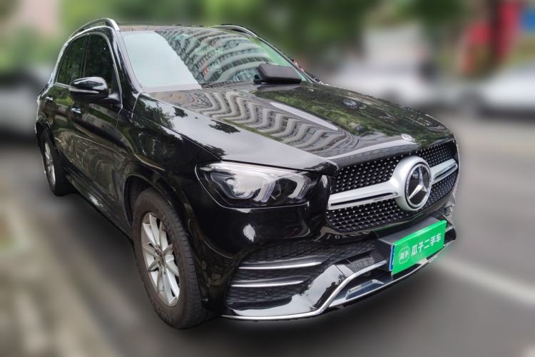 Used Mercedes-Benz GLE 2020 GLE 350 4MATIC Fashion Model Front Right 45 Deg