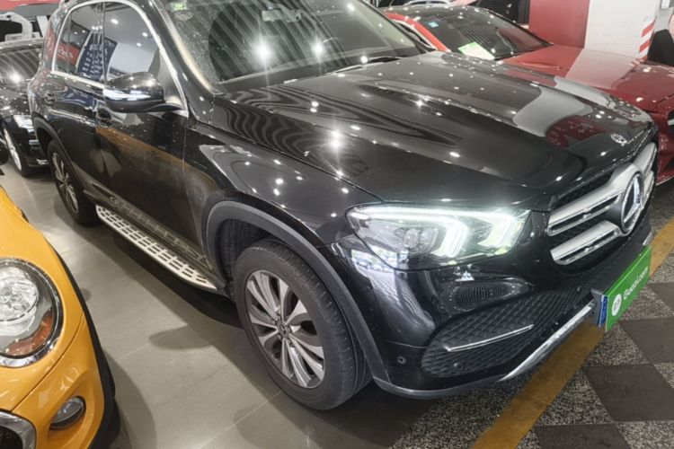 Used Mercedes-Benz GLE 2020 GLE 350 4MATIC Dynamic Edition Special Version Front Right 45 Deg