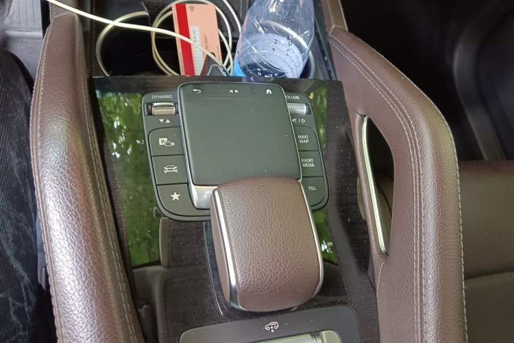 Used Mercedes-Benz GLE 2020 Restyled GLE 350 4MATIC Fashion Edition Gear Lever