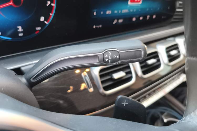 Used Mercedes-Benz GLE 2020 Restyled GLE 350 4MATIC Fashion Edition Gear Lever