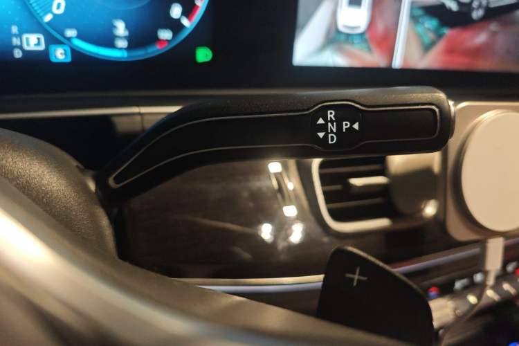Used Mercedes-Benz GLE 2020 Restyled GLE 350 4MATIC Fashion Edition Gear Lever