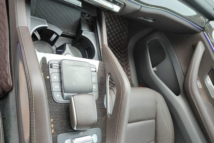 Used Mercedes-Benz GLE 2020 Restyled GLE 350 4MATIC Fashion Edition Gear Lever