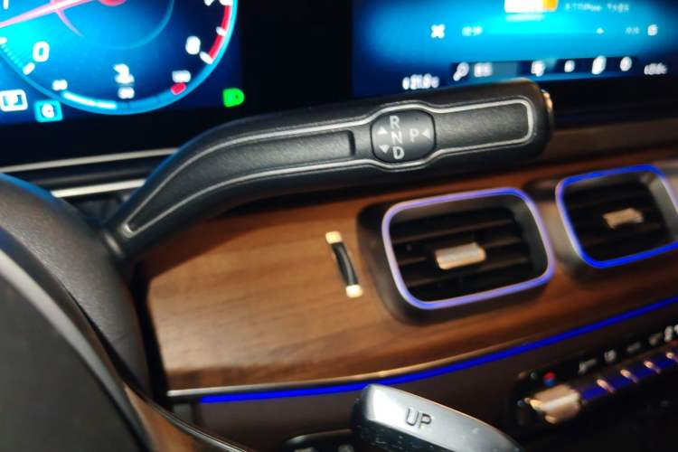Used Mercedes-Benz GLE 2020 GLE 350 4MATIC Luxury Model Gear Lever