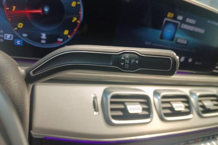 Used Mercedes-Benz GLE 2020 GLE 350 4MATIC Dynamic Edition Gear Lever