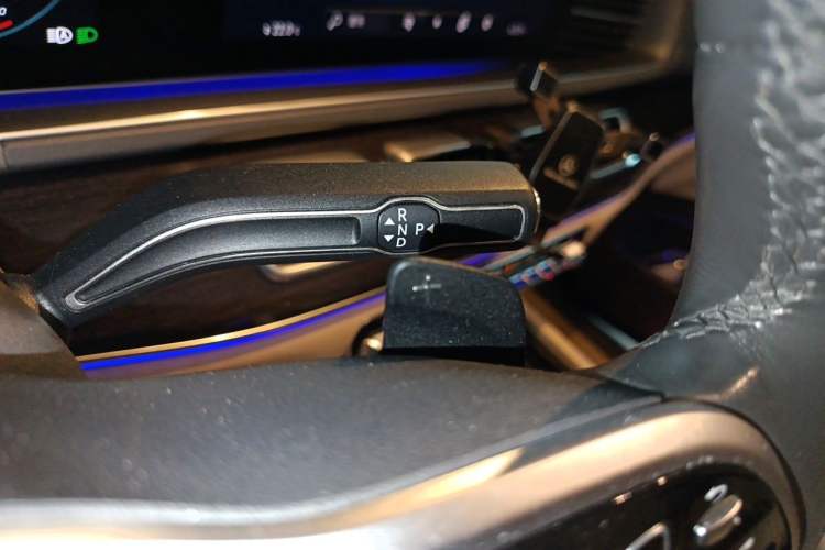 Used Mercedes-Benz GLE 2020 Restyled GLE 350 4MATIC Fashion Edition Gear Lever
