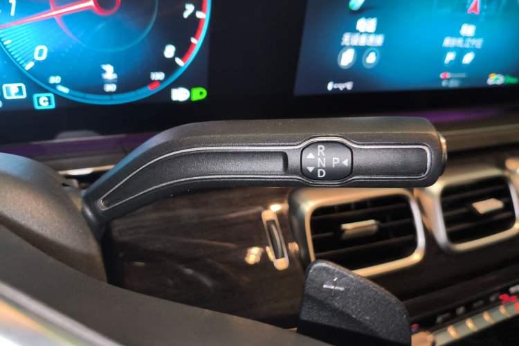 Used Mercedes-Benz GLE 2020 Restyled GLE 350 4MATIC Fashion Edition Gear Lever