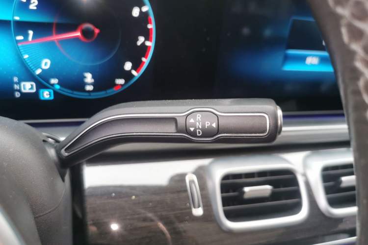 Used Mercedes-Benz GLE 2020 Restyled GLE 350 4MATIC Fashion Edition Gear Lever