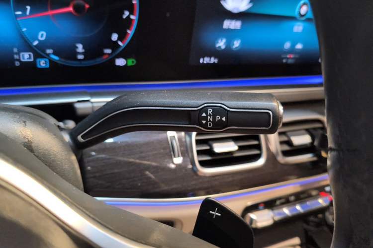 Used Mercedes-Benz GLE 2020 Restyled GLE 350 4MATIC Fashion Edition Gear Lever
