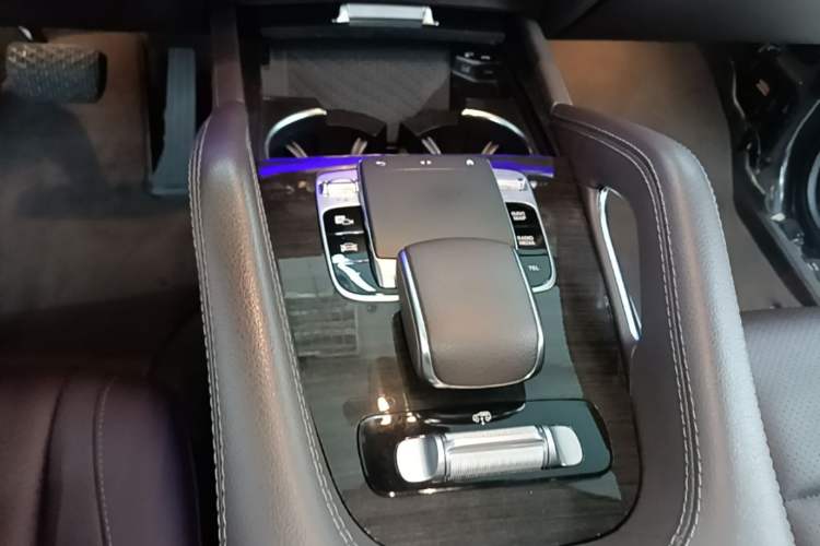 Used Mercedes-Benz GLE 2020 Restyled GLE 350 4MATIC Fashion Edition Gear Lever