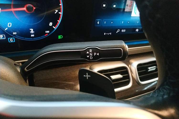 Used Mercedes-Benz GLE 2020 Restyled GLE 350 4MATIC Fashion Edition Gear Lever