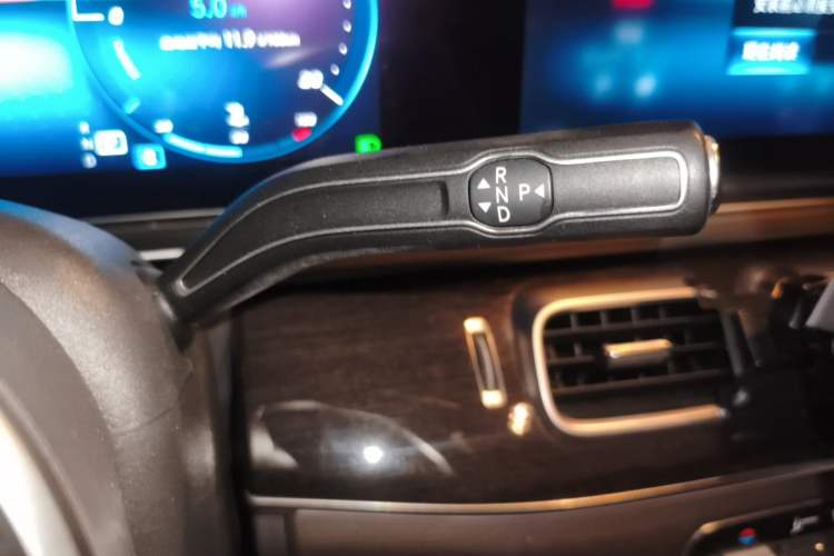 Used Mercedes-Benz GLE 2020 GLE 350 4MATIC Dynamic Edition Gear Lever