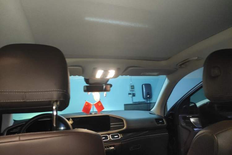 Used Mercedes-Benz GLE 2020 GLE 350 4MATIC Fashion Model Headliner