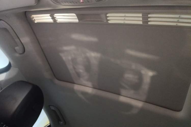 Used Mercedes-Benz GLE 2020 GLE 350 4MATIC Dynamic Edition Headliner