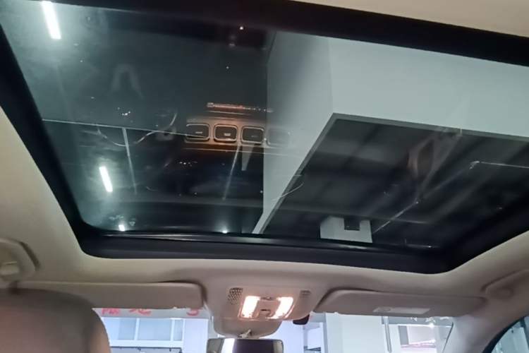 Used Mercedes-Benz GLE 2020 Restyled GLE 450 4MATIC Dynamic Edition Headliner