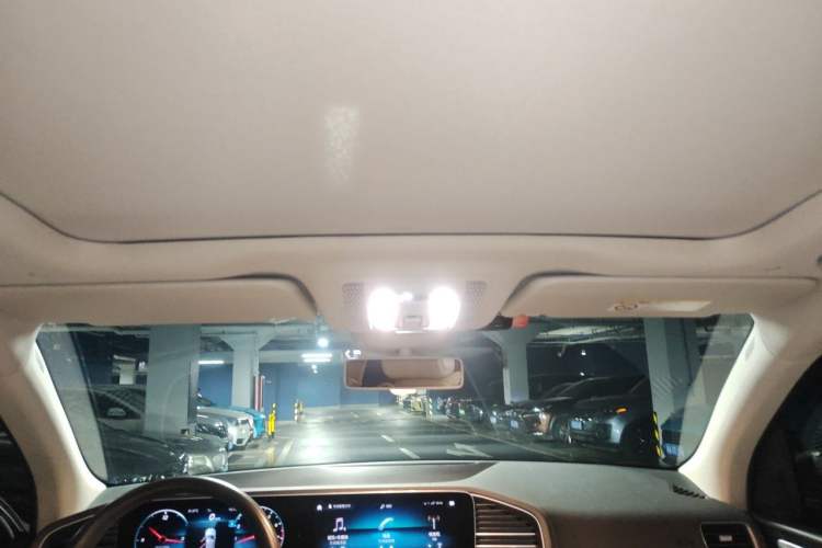 Used Mercedes-Benz GLE 2020 GLE 350 4MATIC Fashion Model Headliner