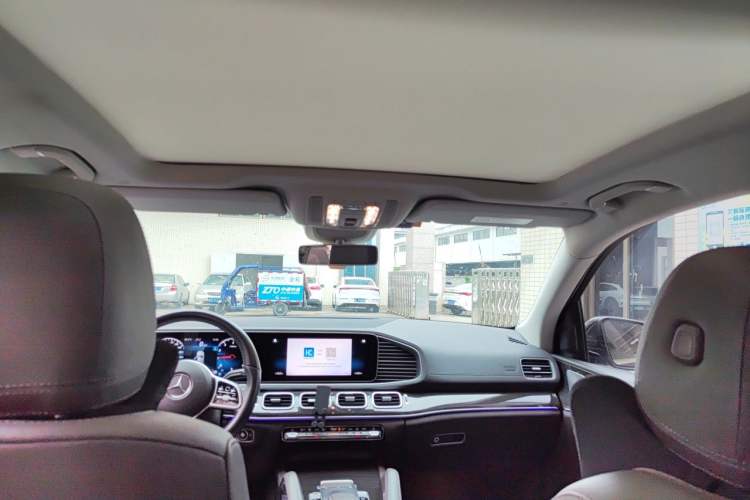 Used Mercedes-Benz GLE 2020 GLE 350 4MATIC Fashion Model Headliner
