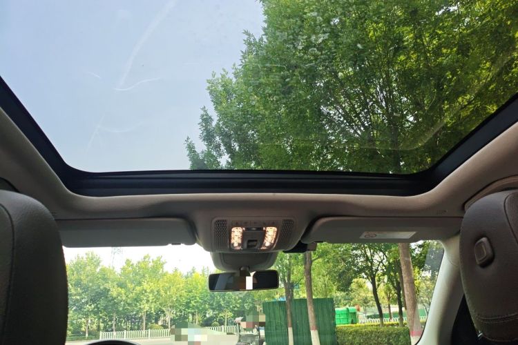 Used Mercedes-Benz GLE 2020 Restyled GLE 350 4MATIC Fashion Edition Headliner