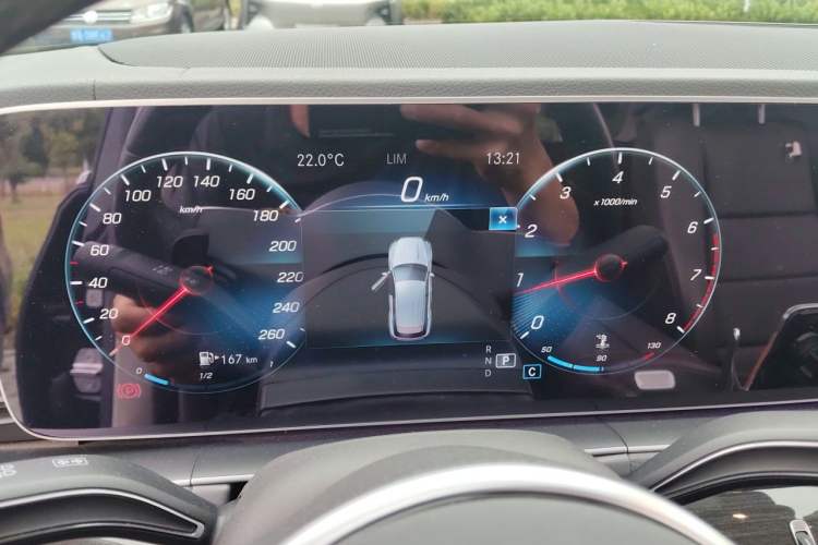 Used Mercedes-Benz GLE 2020 Restyled GLE 350 4MATIC Fashion Edition Instrument Cluster