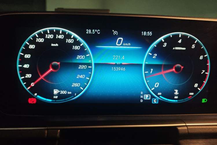 Used Mercedes-Benz GLE 2020 Restyled GLE 350 4MATIC Fashion Edition Instrument Cluster