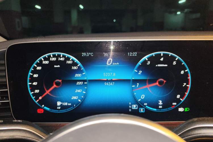 Used Mercedes-Benz GLE 2020 Restyled GLE 350 4MATIC Fashion Edition Instrument Cluster