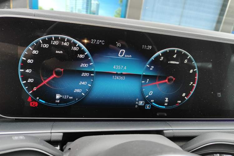Used Mercedes-Benz GLE 2020 Restyled GLE 350 4MATIC Fashion Edition Instrument Cluster