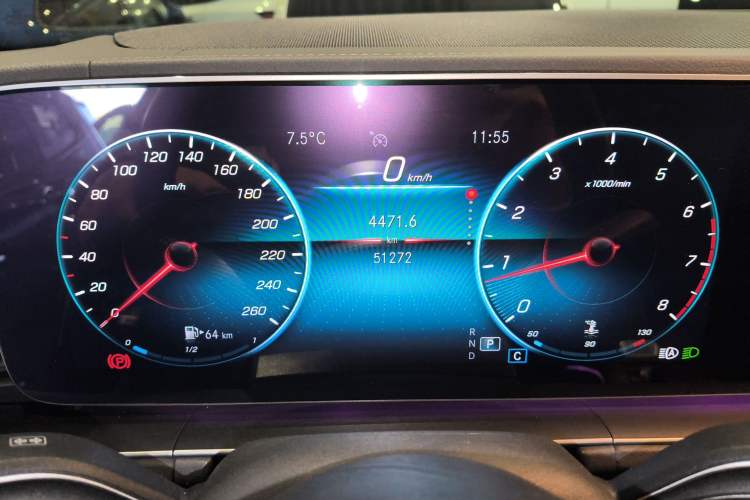 Used Mercedes-Benz GLE 2020 Restyled GLE 350 4MATIC Fashion Edition Instrument Cluster