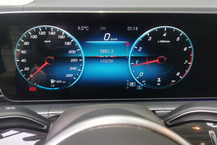 Used Mercedes-Benz GLE 2020 Restyled GLE 350 4MATIC Fashion Edition Instrument Cluster