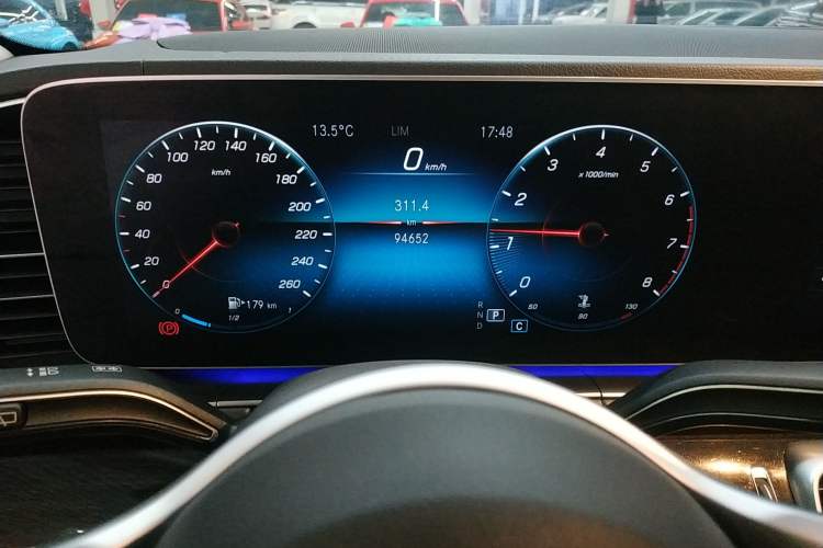 Used Mercedes-Benz GLE 2020 Restyled GLE 350 4MATIC Fashion Edition Instrument Cluster