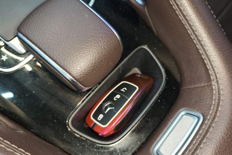 Used Mercedes-Benz GLE 2020 GLE 350 4MATIC Dynamic Edition Interior 1