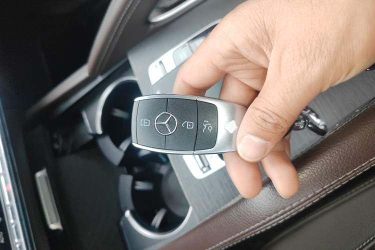 Used Mercedes-Benz GLE 2020 Restyled GLE 450 4MATIC Luxury Edition Interior 1