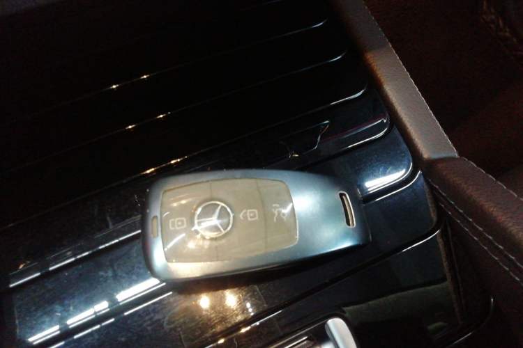 Used Mercedes-Benz GLE 2020 Restyled GLE 350 4MATIC Dynamic Edition Interior 1